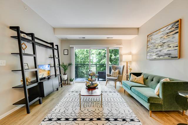 Eastwood Ridge Apartments